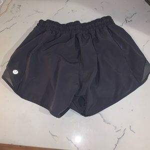 grey hotty hot Lululemon shorts size 2 Tall!